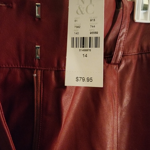 NWT Cargo Joggers π - Picture 4 of 5